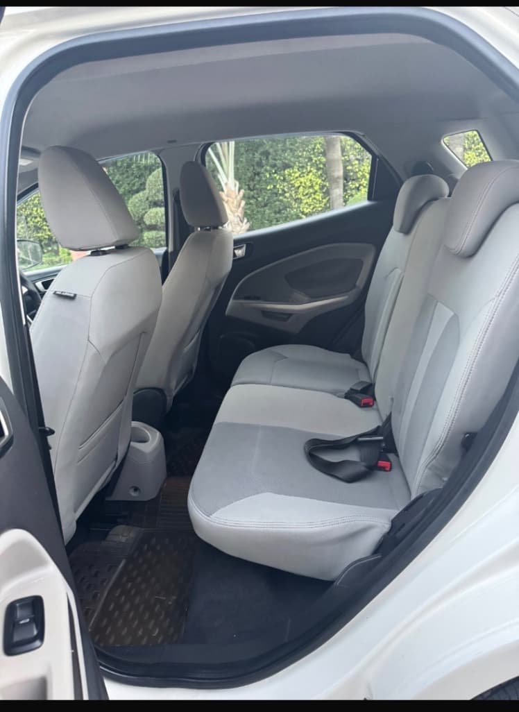 INTERIOR image for ECOSPORT 1.5 P TITANIUM AT | Hooter