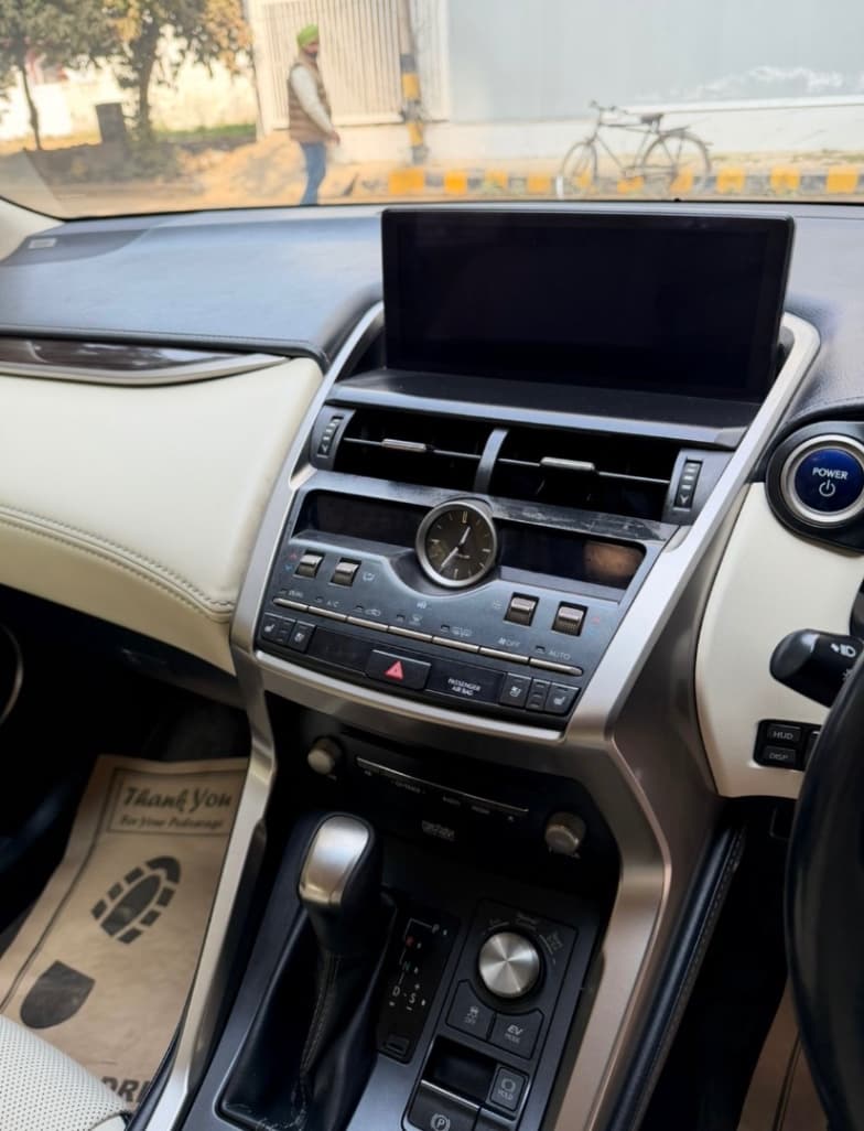 Lexus NX [2017-2022] | Hooter
