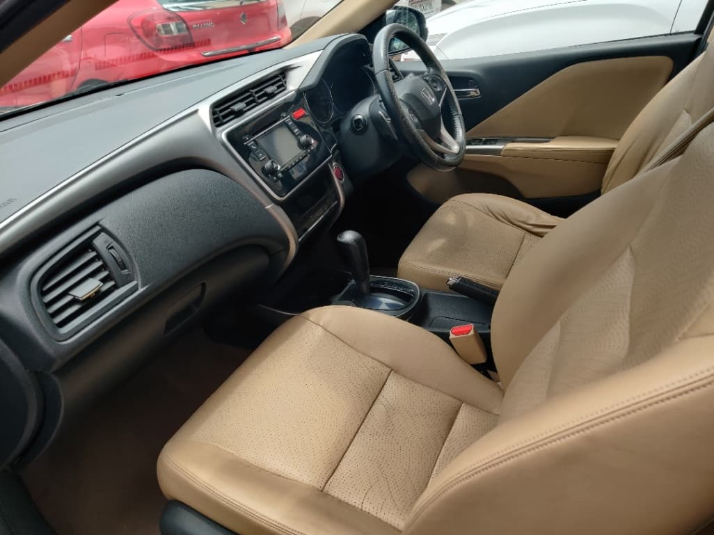 INTERIOR image for City | Hooter