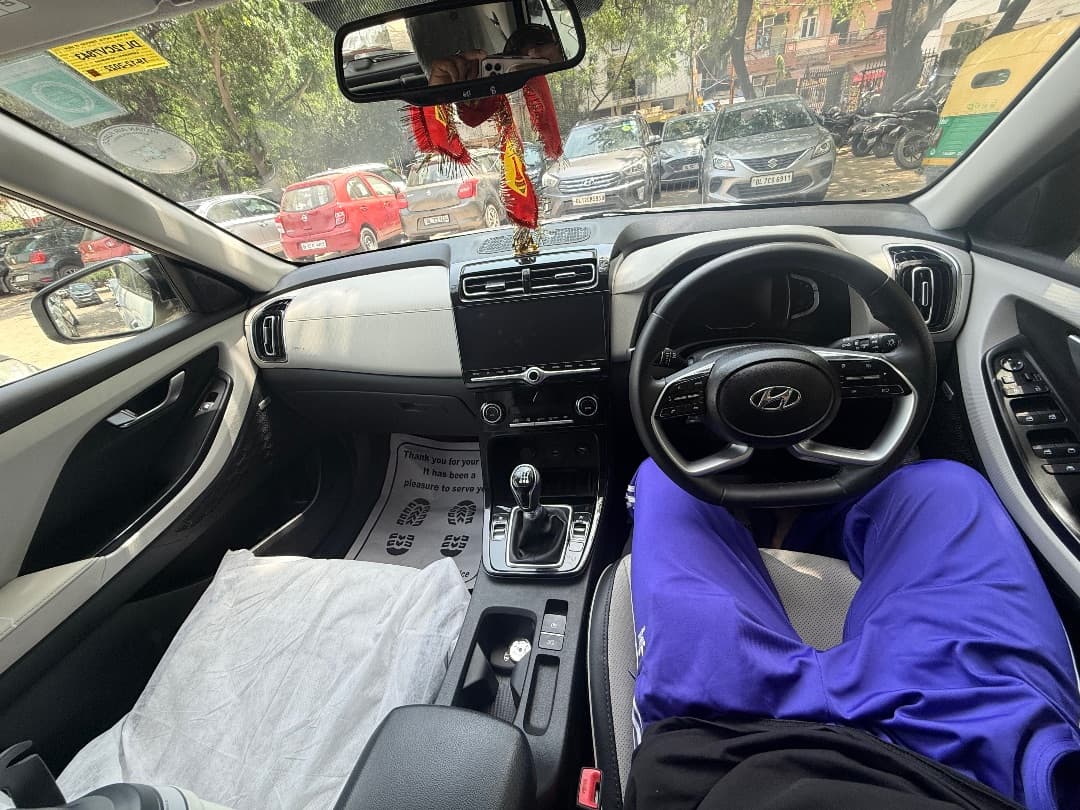 INTERIOR image for Creta [2020-2023] | Hooter