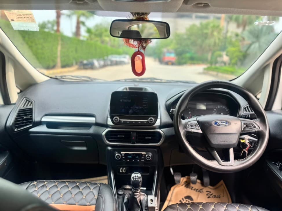 INTERIOR image for ECOSPORT 1.5(D) TREND+ MT | Hooter