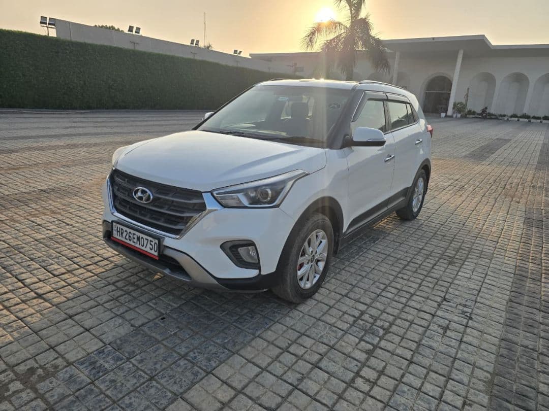 INTERIOR image for CRETA 1.6 VTVT SX | Hooter