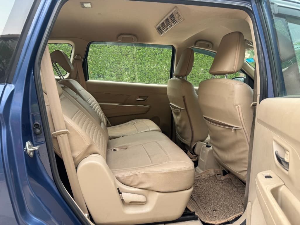 INTERIOR image for ERTIGA VXI CNG | Hooter