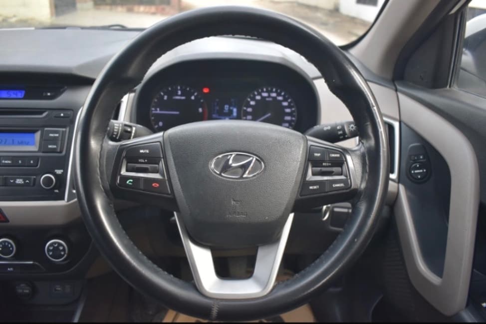 INTERIOR image for CRETA 1.5 MPI MT S