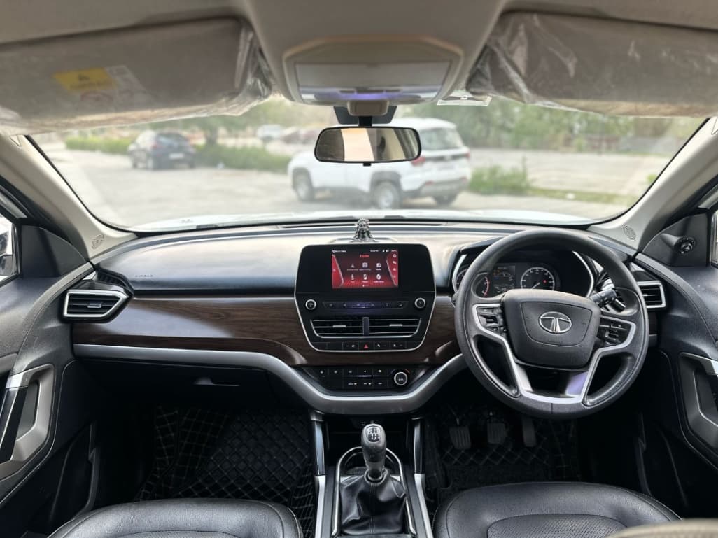 INTERIOR image for Tata harrier | Hooter