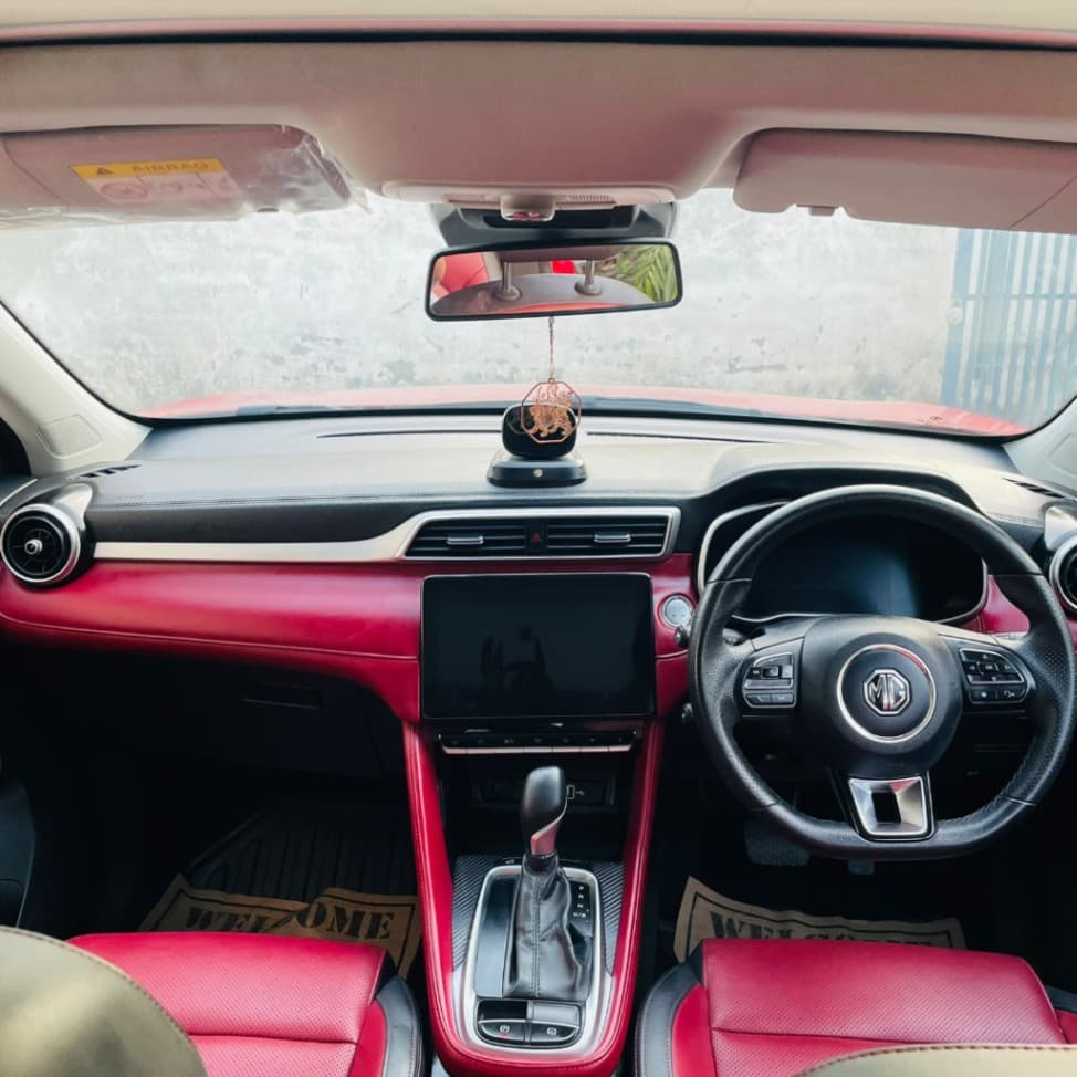 INTERIOR image for Astor | Hooter