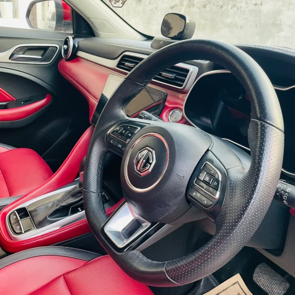 INTERIOR image for Astor | Hooter