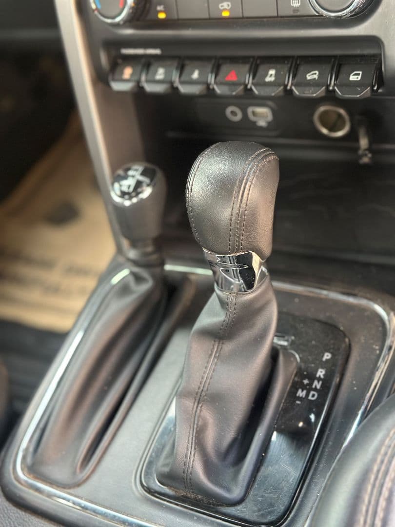 INTERIOR image for Thar | Hooter