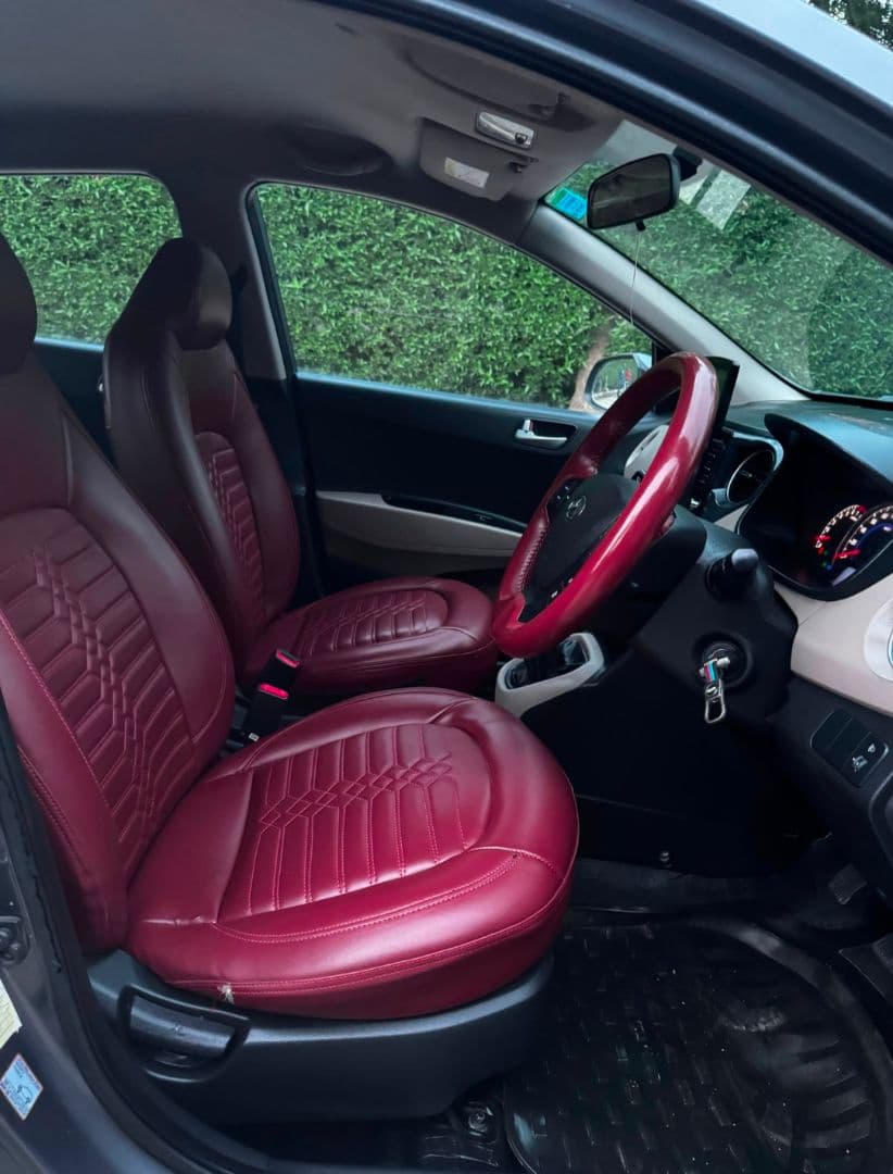 INTERIOR image for GRAND I10 SPORTZ 1.2 | Hooter