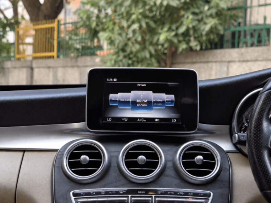 INTERIOR image for C 200 | Hooter