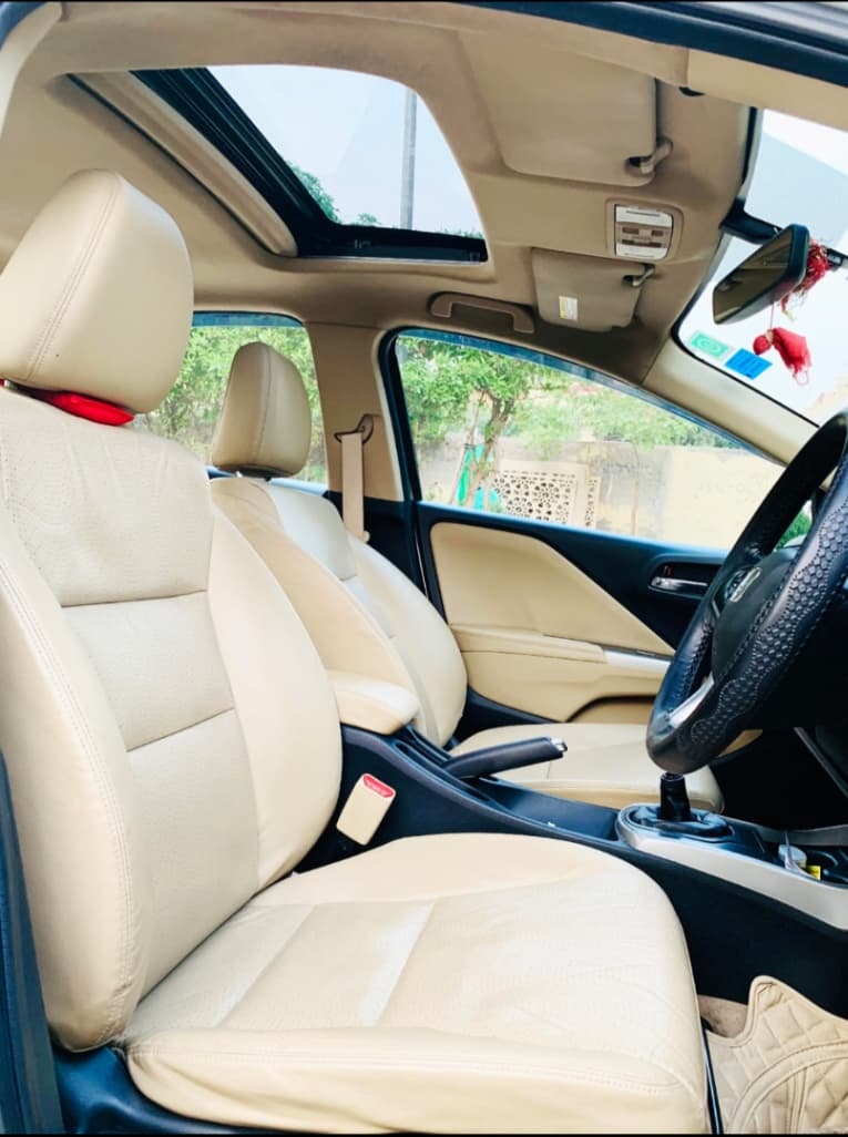 INTERIOR image for City 4th Generation | Hooter