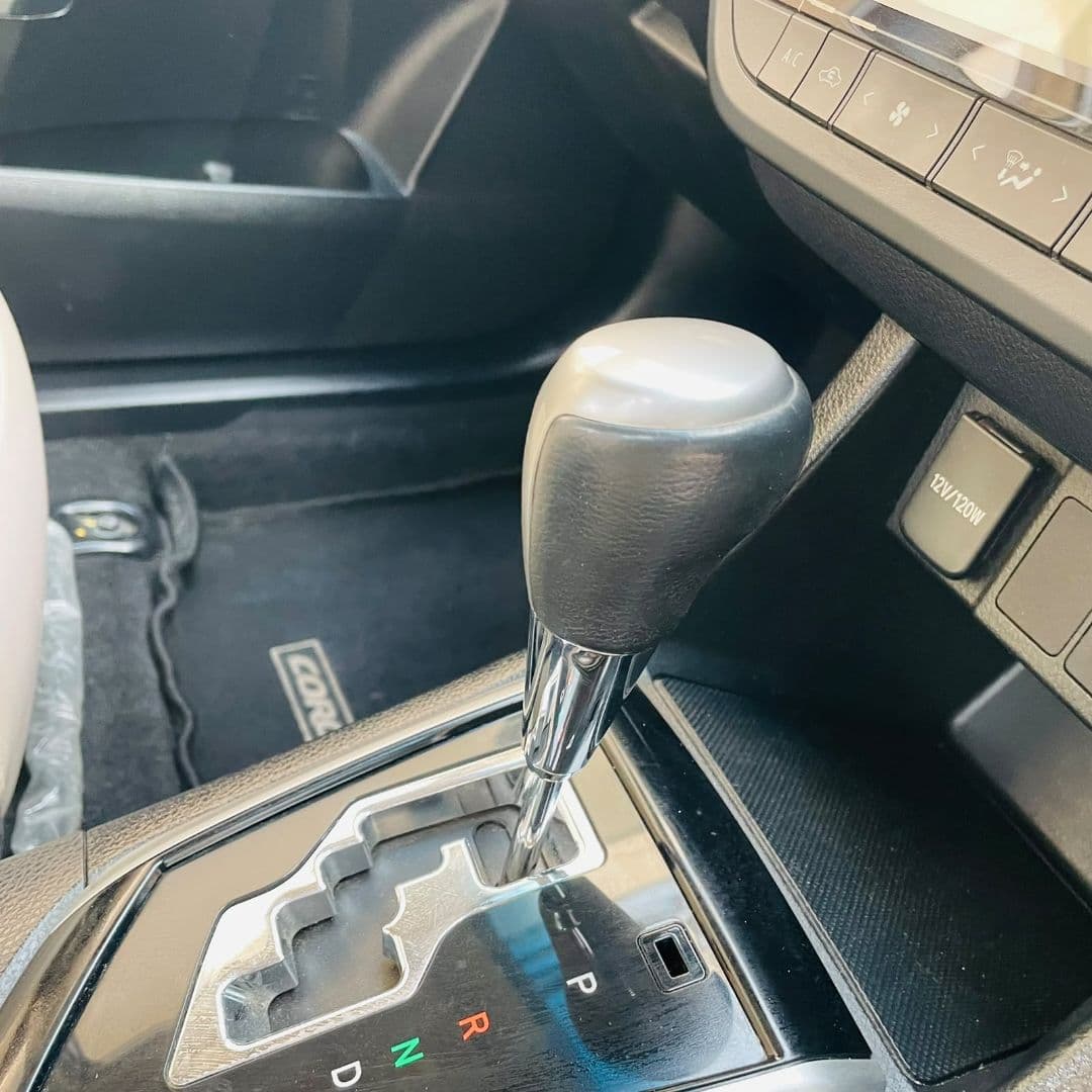 INTERIOR image for COROLLA ALTIS | Hooter
