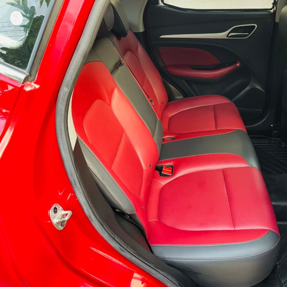 INTERIOR image for Astor | Hooter