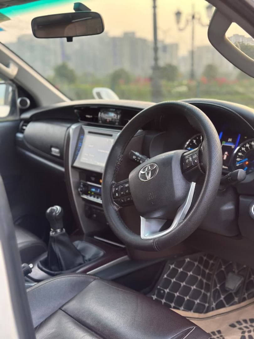 INTERIOR image for Fortuner | Hooter