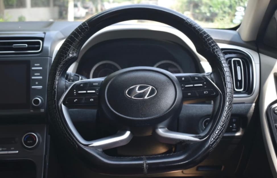 INTERIOR image for Creta