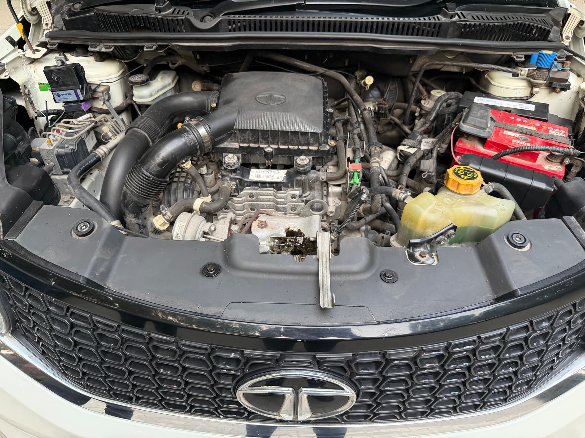 INTERIOR image for TATA NEXON XM 1.2 RTN BS4 | Hooter