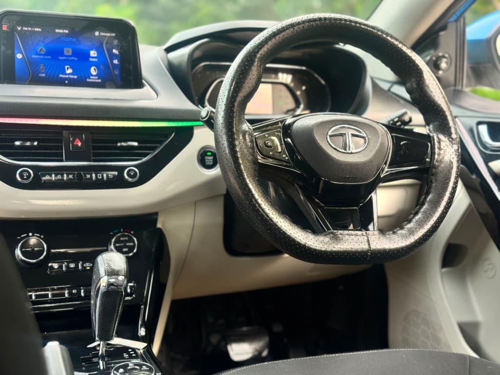 INTERIOR image for TATA NEXON XZA+ 1.2 RTN BS6 | Hooter