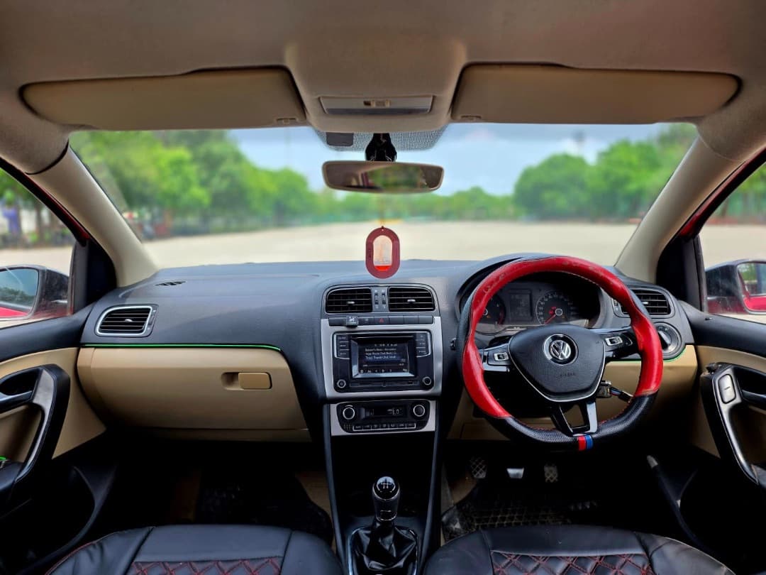 INTERIOR image for Polo [2016-2019] | Hooter
