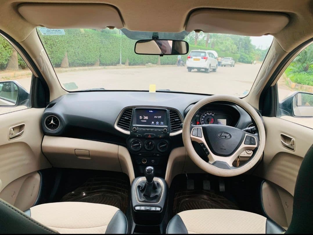 INTERIOR image for SANTRO 1.1MT SPORTZ | Hooter