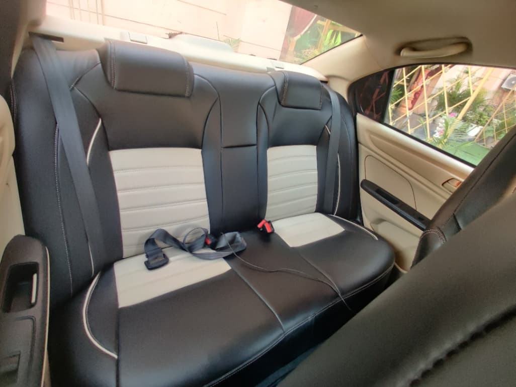 INTERIOR image for Amaze | Hooter