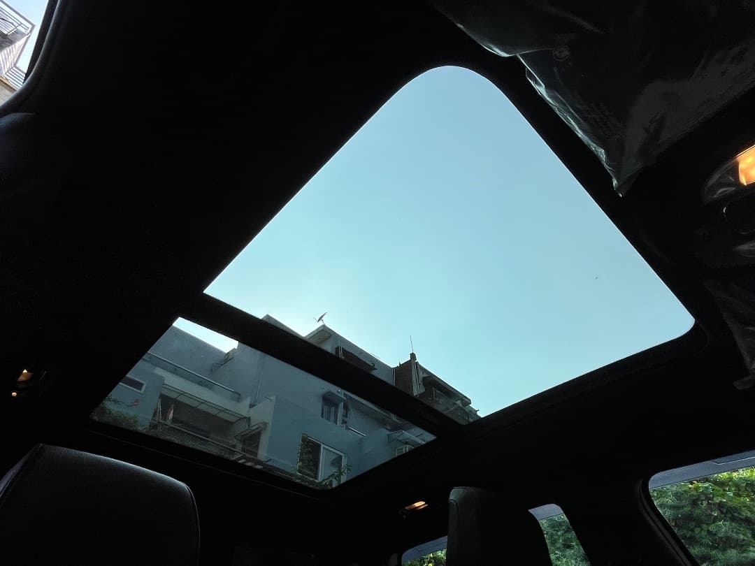 INTERIOR image for Compass | Hooter