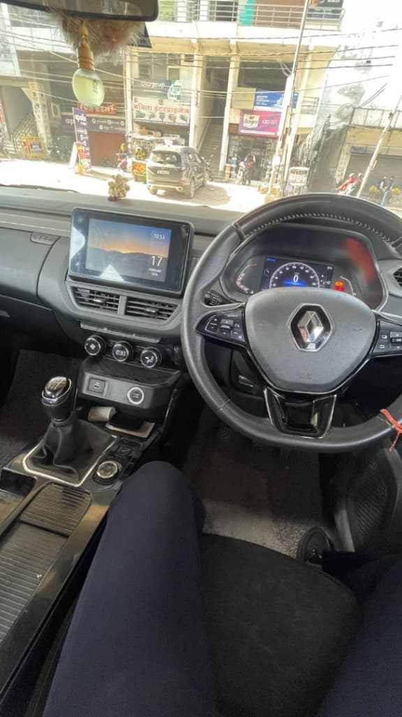 INTERIOR image for Kiger | Hooter