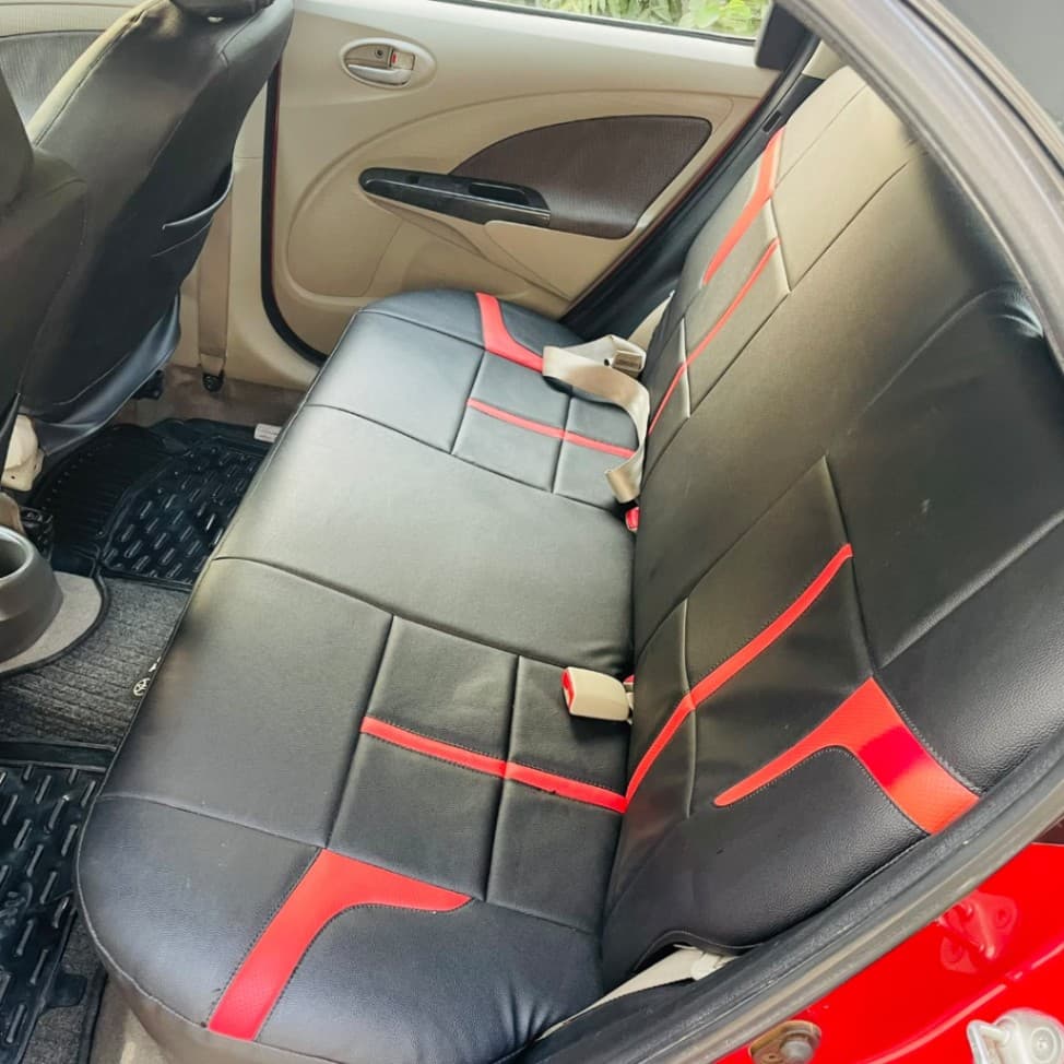 INTERIOR image for Etios Liva | Hooter
