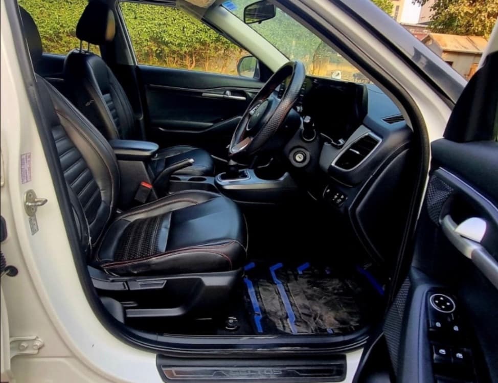 INTERIOR image for SELTOS G1.5 6MT HTK