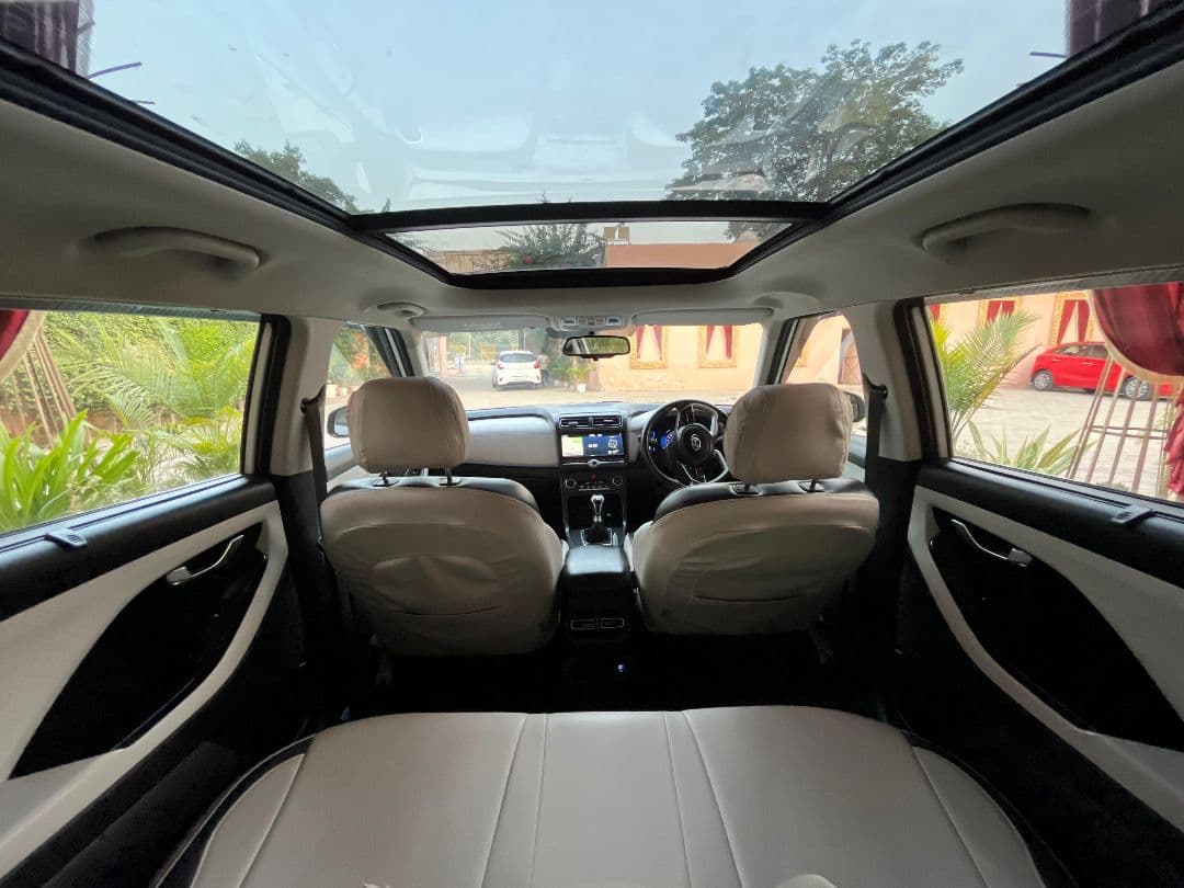 INTERIOR image for CRETA 1.5 CRDI MT SX | Hooter