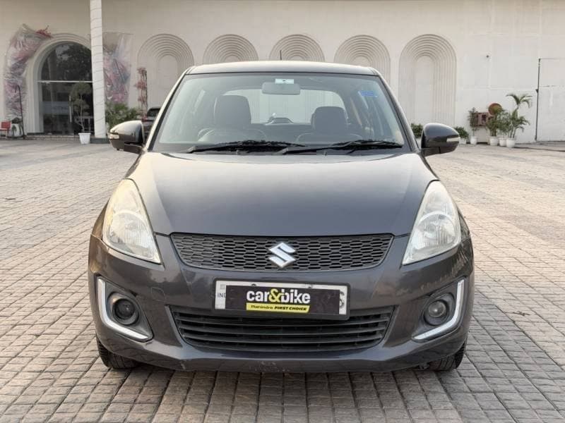 INTERIOR image for MARUTI SWIFT LXI (OPTIONAL) BS | Hooter