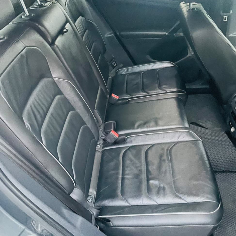 INTERIOR image for Tiguan | Hooter
