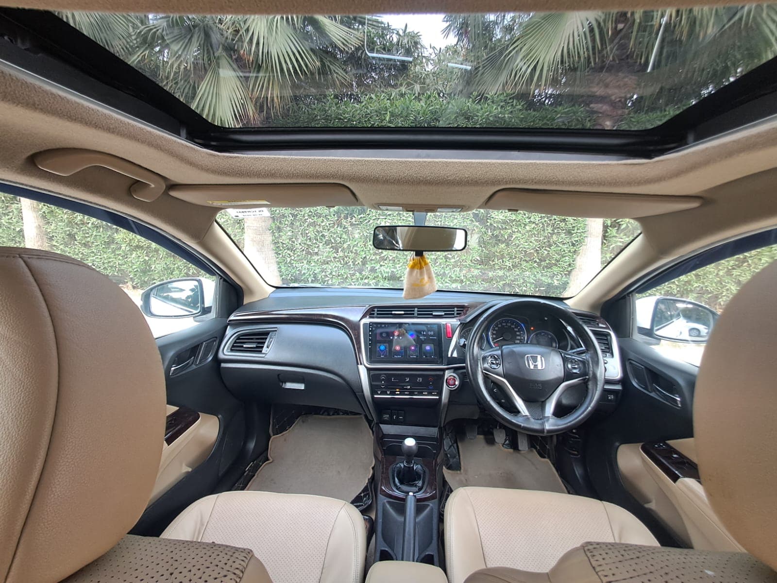 INTERIOR image for CITY 1.5 VX MT (I-VTEC) | Hooter