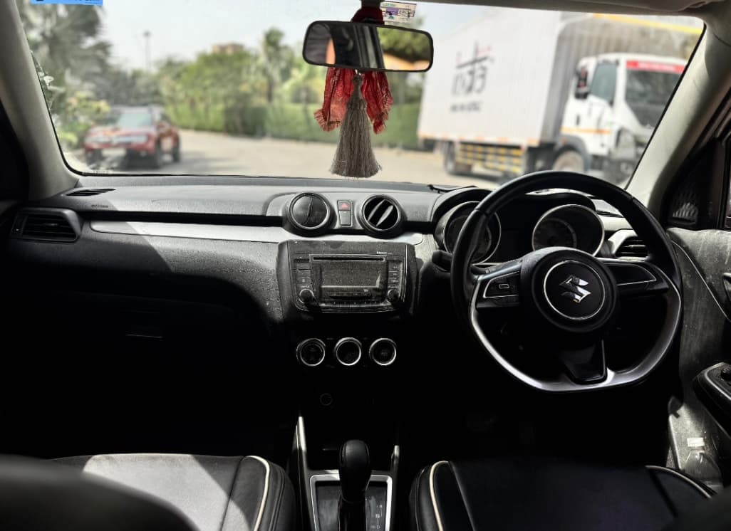 INTERIOR image for 2019 | Hooter