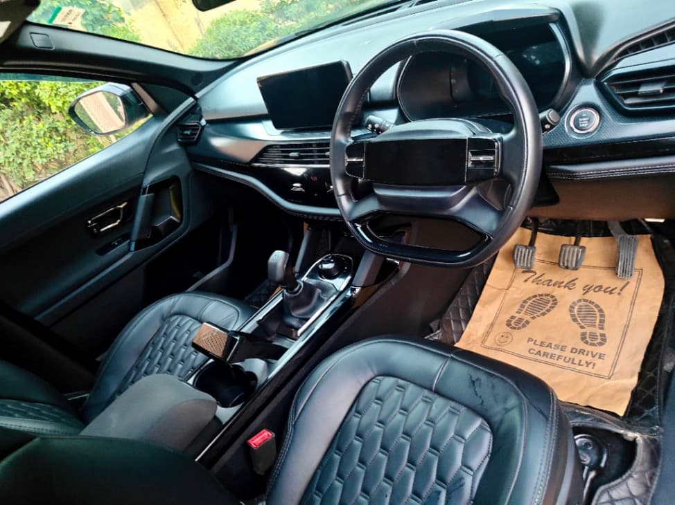 INTERIOR image for Harrier | Hooter