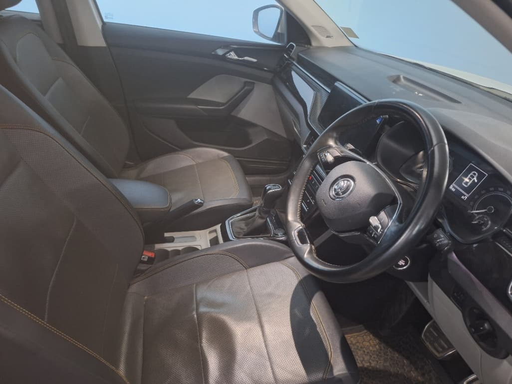 INTERIOR image for KUSHAQ | Hooter