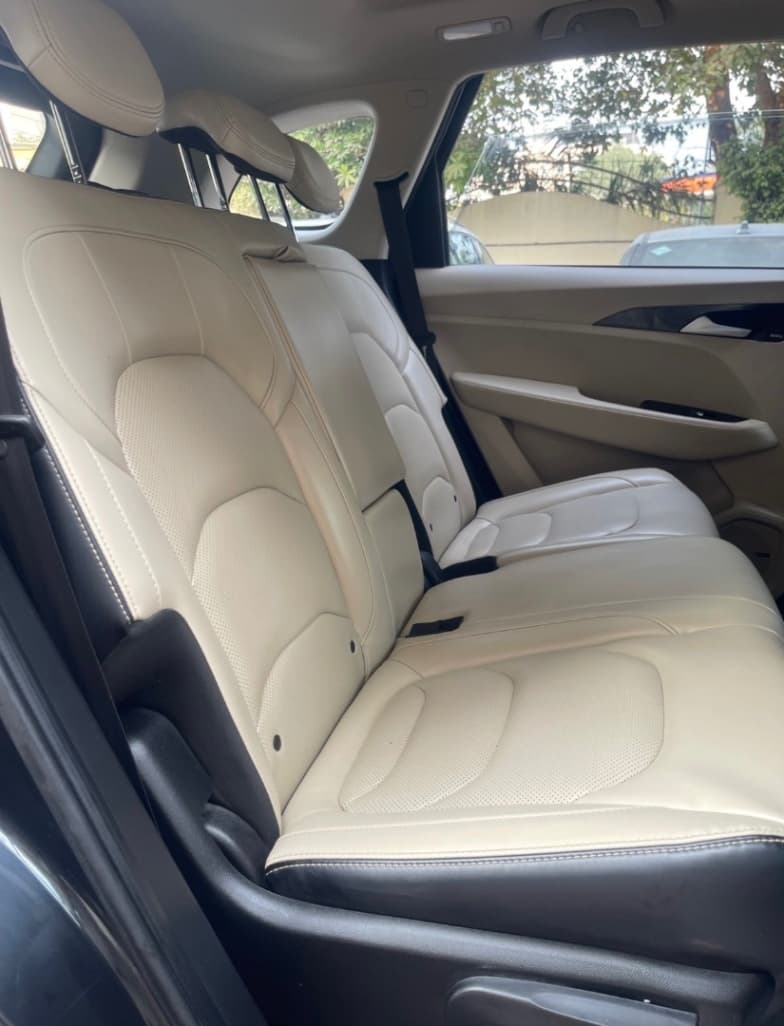 MG Hector [2021-2023]