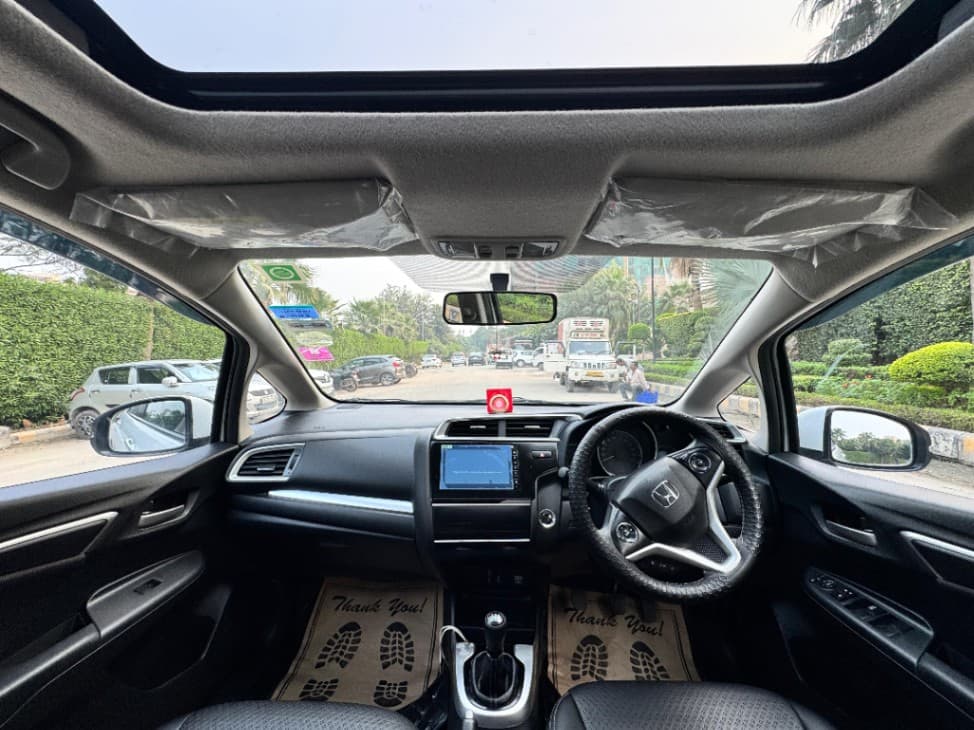 INTERIOR image for WR-V 1.2 VX MT (I-VTEC) | Hooter