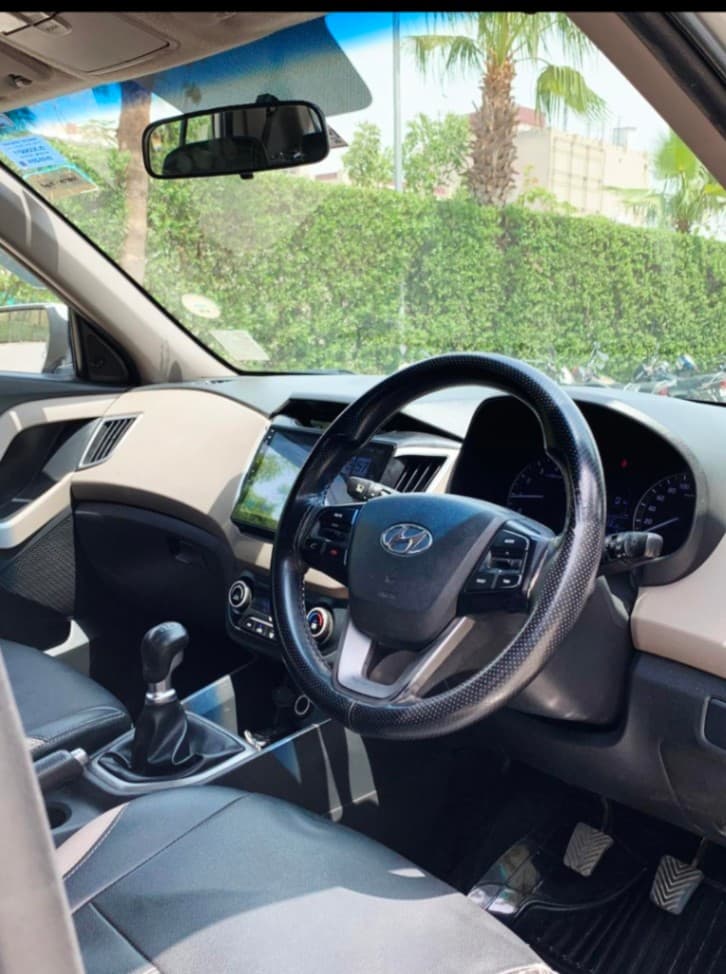 INTERIOR image for CRETA 1.6 VTVT SX+ | Hooter