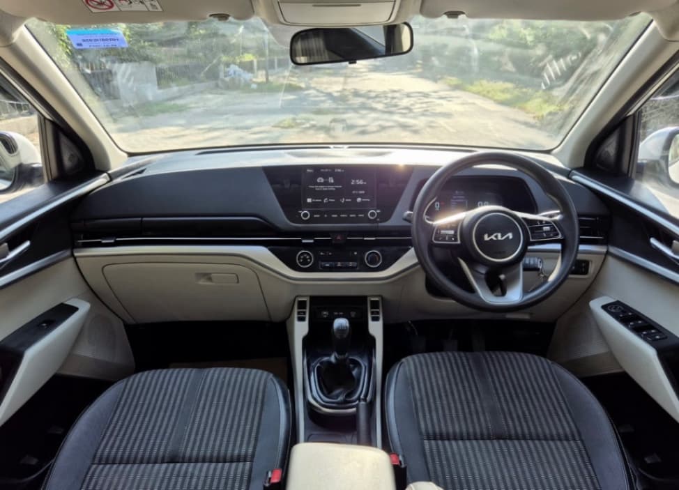 INTERIOR image for Carena