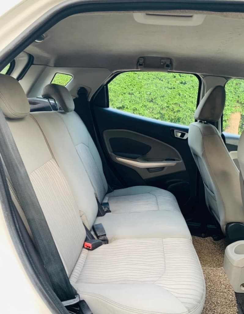 INTERIOR image for FORD ECOSPORT 1.5 DIESEL TITAN