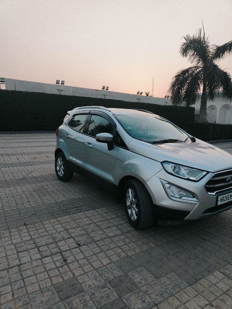 INTERIOR image for ECOSPORT 1.5(D) TITANIUM MT | Hooter