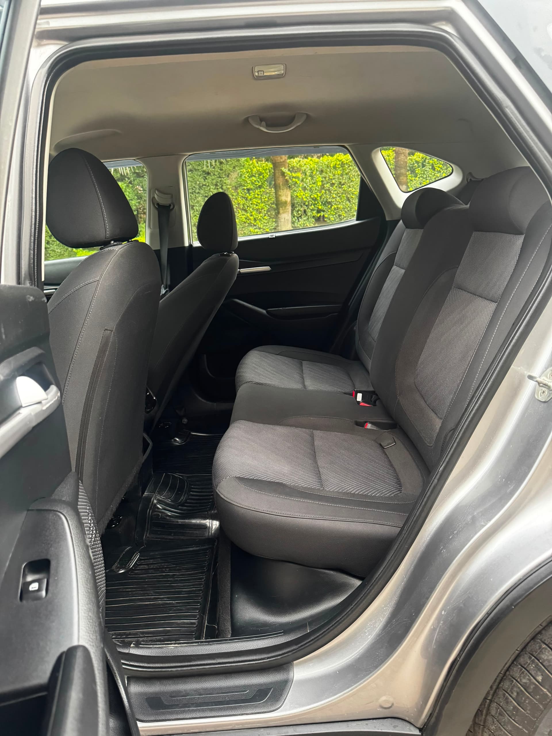 INTERIOR image for Kia Seltos | Hooter