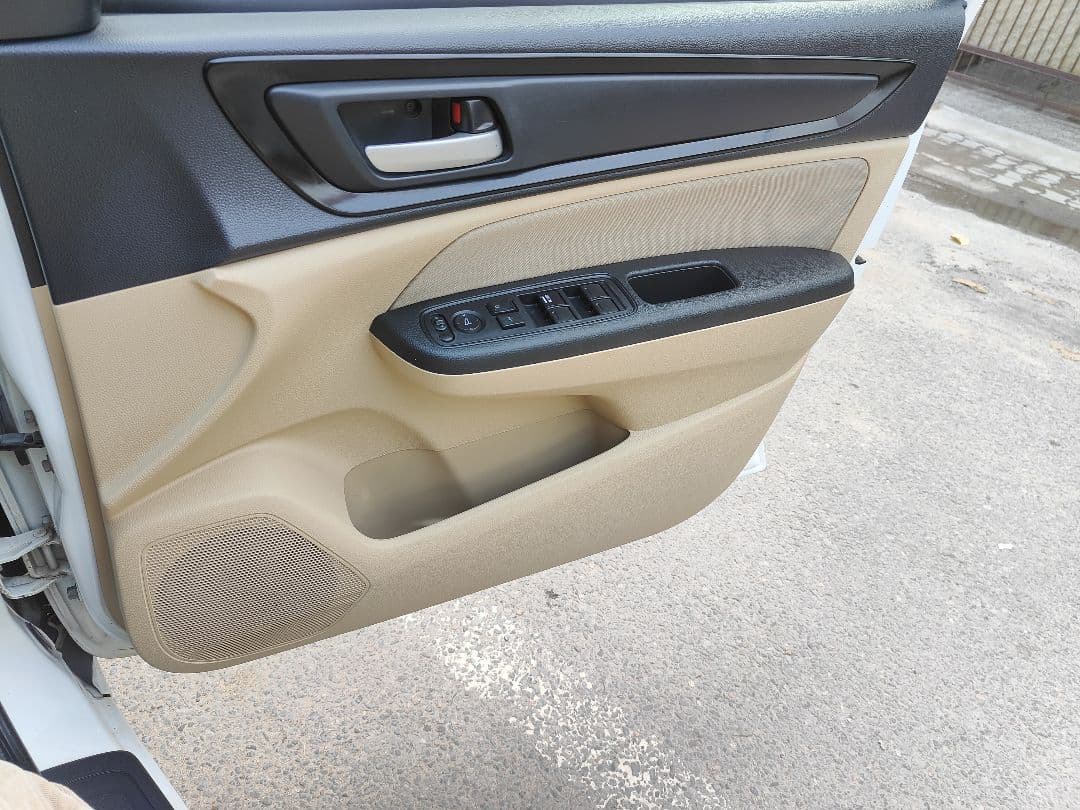 INTERIOR image for AMAZE 1.2 S MT (I-VTEC) | Hooter