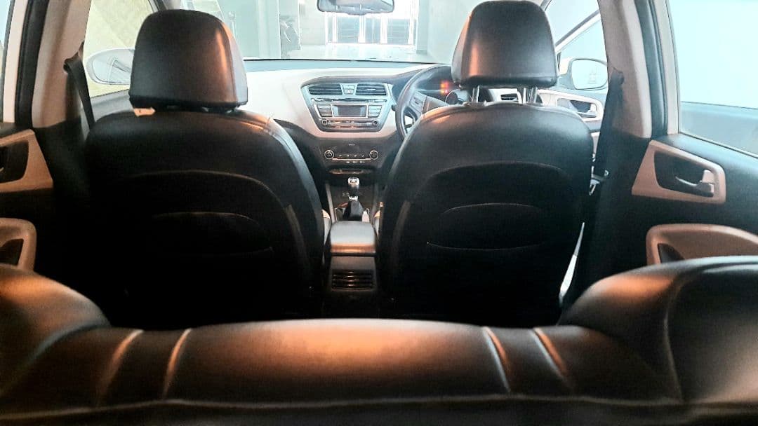 INTERIOR image for Elite i20 [2014-2015] | Hooter