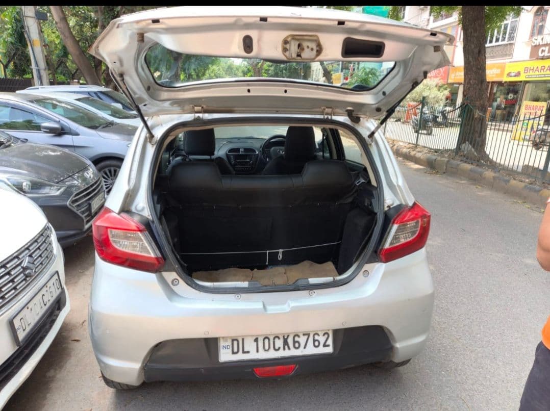 INTERIOR image for TATA TIAGO XZA 1.2 RTN BS4 | Hooter