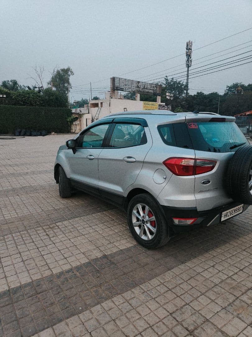 INTERIOR image for ECOSPORT 1.5(D) TITANIUM MT | Hooter