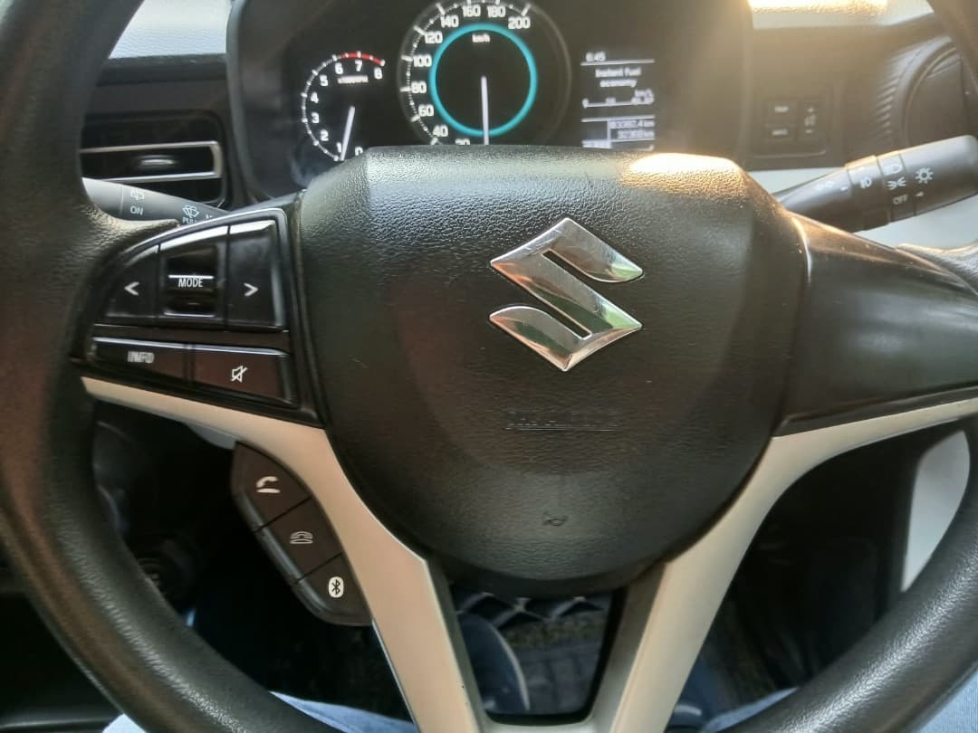 INTERIOR image for MARUTI IGNIS ZETA PETROL | Hooter