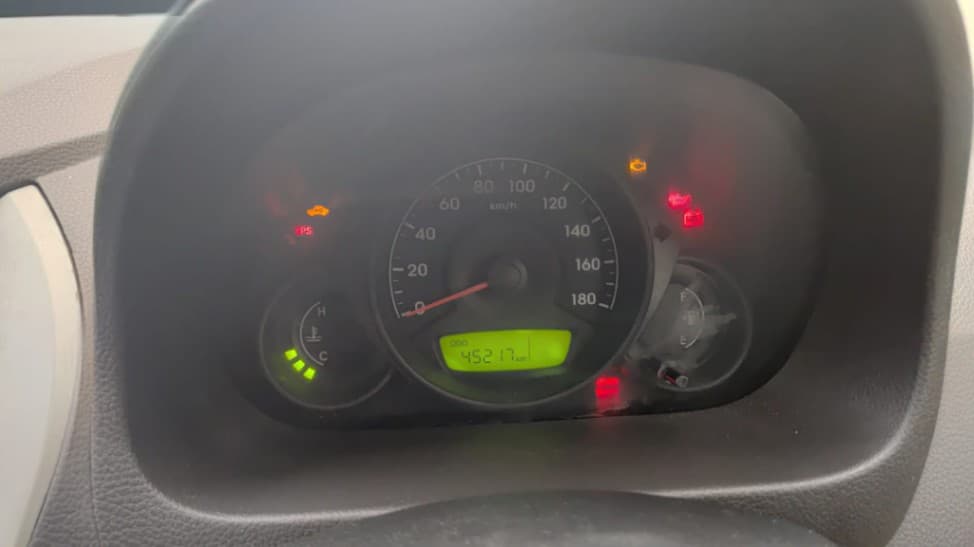 Hyundai Eon | Hooter