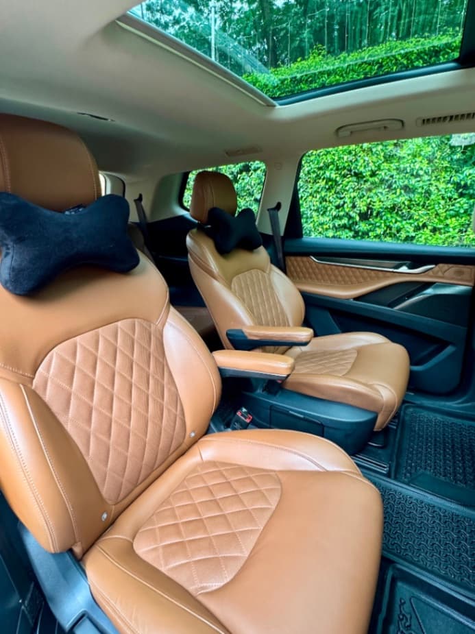 INTERIOR image for Gloster | Hooter