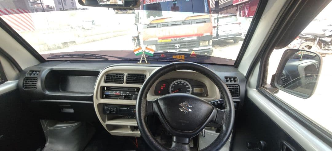 INTERIOR image for EECO 7 STR STD | Hooter